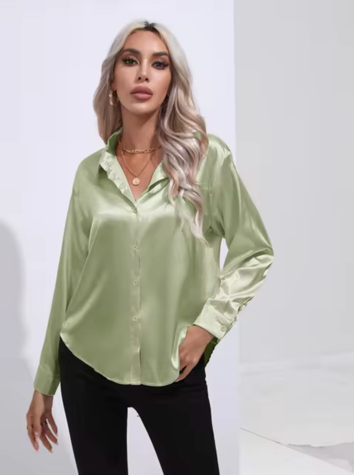 Clara | Elegante Satinstoff-Bluse mit Langen Ärmeln