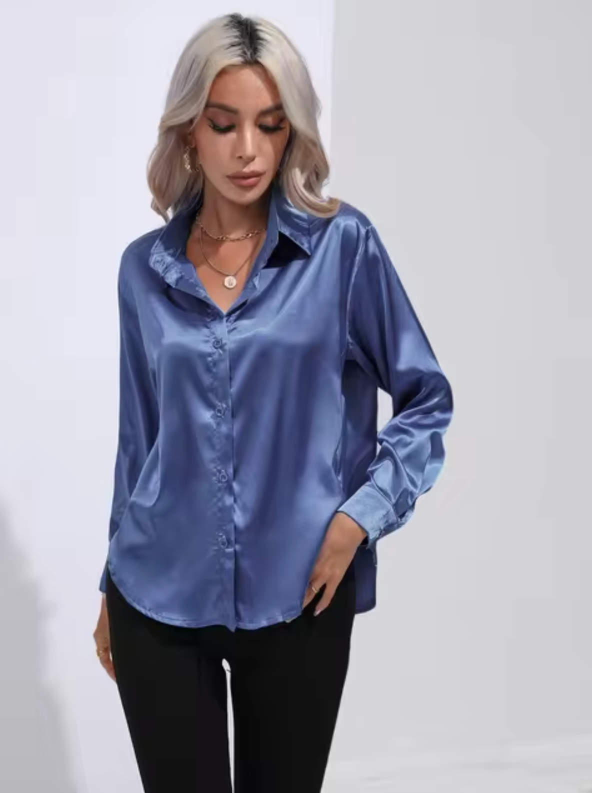 Clara | Elegante Satinstoff-Bluse mit Langen Ärmeln