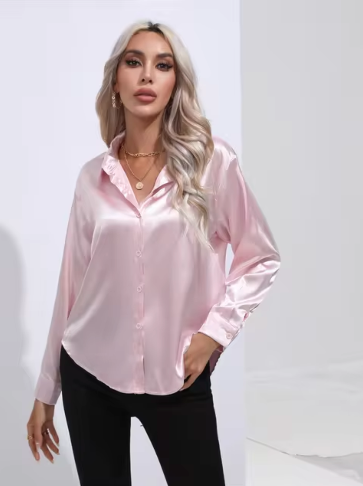 Clara | Elegante Satinstoff-Bluse mit Langen Ärmeln